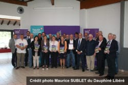 Signature du contrat départemental d'avenir et de solidarité le 24 mai 2019, Crédit Photo Maurice Sublet du Dauphiné Libéré